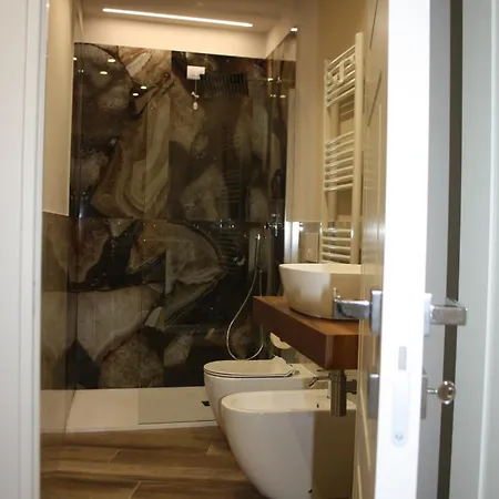 Palazzo Partenope Homestay *