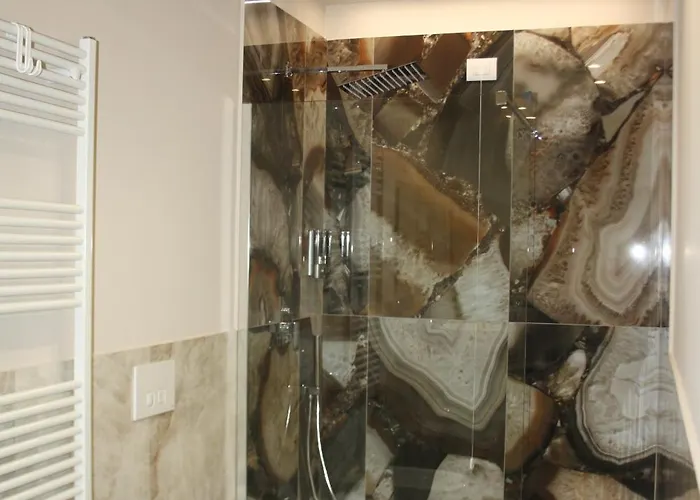 홈스테이 Palazzo Partenope