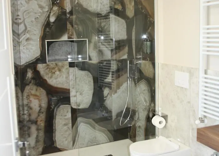 홈스테이 Palazzo Partenope